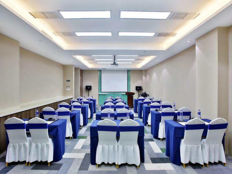 Holiday Inn Express Langfang Park View By Ihg المظهر الخارجي الصورة
